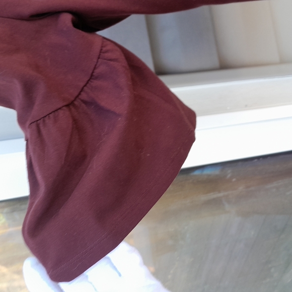 Talbots Womens L Red Bell Sleeve Blouse Relaxed Fit - Picture 6 of 6